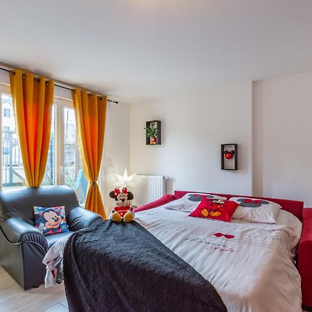 Bienvenue Chez Mickey ! Apartment Montevrain Bagian luar foto